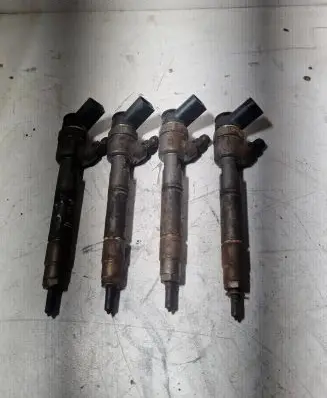 Mercedes-Benz B W245 Fuel injector A6400700787