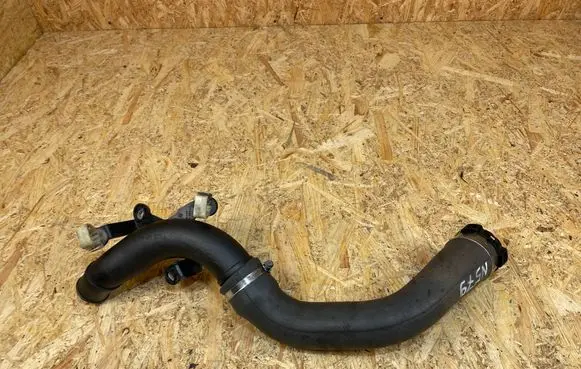 Nissan Pulsar Intercooler hose/pipe 144609921R
