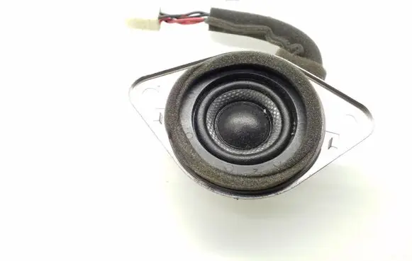 Toyota Prius (XW30) Rear door speaker 8616047130