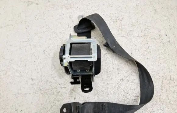 Ford Escape IV Rear seatbelt LJ6BS611B68 LJ6BS611B68AF3JA6 AU00A