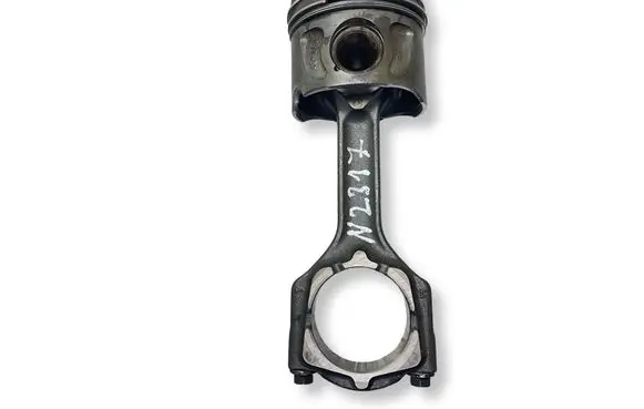 Saab 9-3 Ver2 Piston with connecting rod Z19DTH