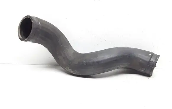 Volvo XC90 Intercooler hose/pipe 30766440