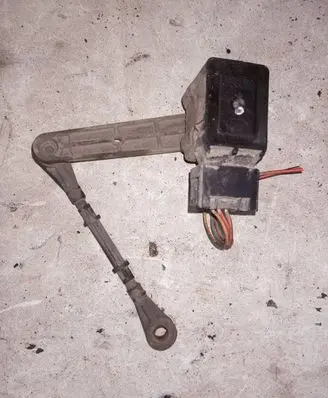 Land Rover Range Rover Sport L320 Rear suspension height sensor lever RQH500052