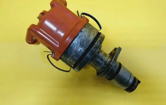 Saab 9-5 Spark distributor 0237520054