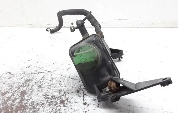 Skoda Superb B5 (3U) Power steering fluid tank/reservoir 3B0422371