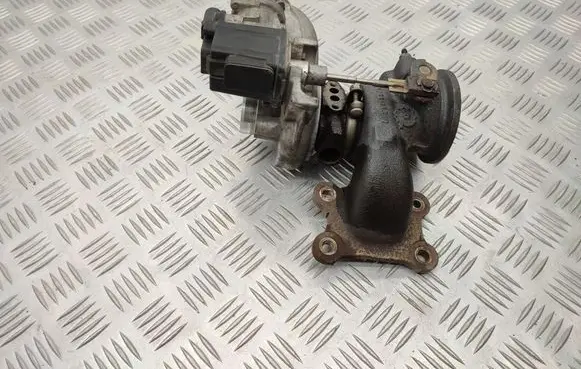 Volkswagen Golf VII Turbo 04e145725ak