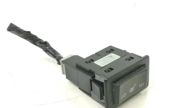 Mazda 6 Seat heating switch GS1E66420 03101400 K1827