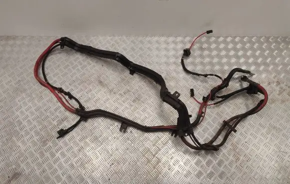 BMW 6 E63 E64 Positive cable (battery) 61129154716 9154716