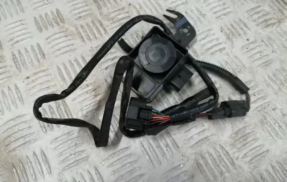 Renault Kadjar Alarm system siren 8201579504