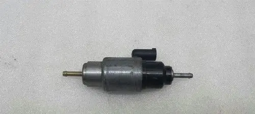 Jaguar XJ X350 Webasto auxiliary heater fuel pump C2C22057