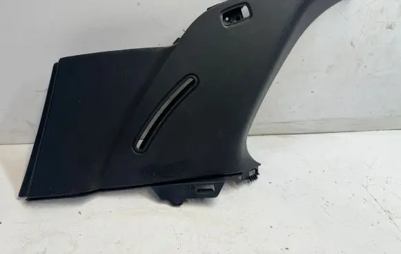 Mercedes-Benz GLS X166 (D)pillar trim (top) A1666905900