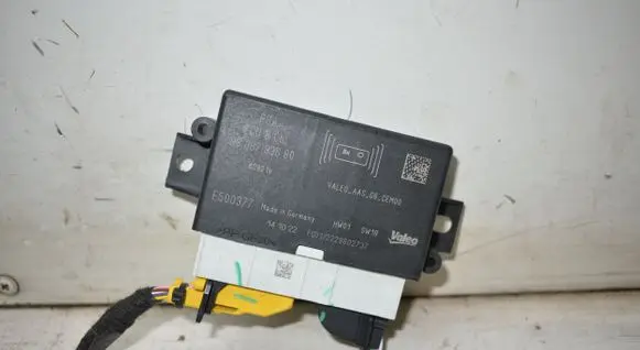 Peugeot 208 Parking PDC control unit/module 9838793680
