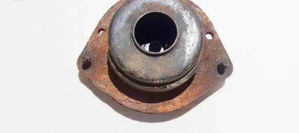 Chrysler Voyager Coil spring mount 