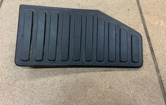 Ford Edge II Foot rest pad/dead pedal FT4BR12020CAW FT4BR12020