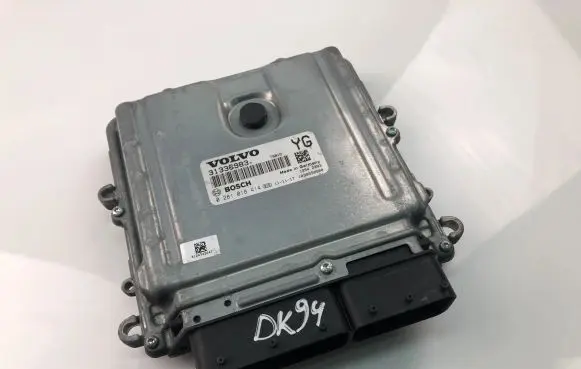 Volvo V60 Engine control unit/module ECU 31336983 0281018414
