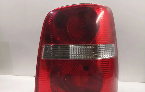Volkswagen Touran I Rear/tail lights