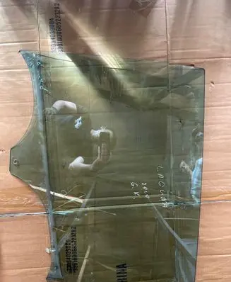 Renault Laguna III Rear door window glass