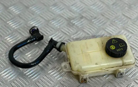 Renault Trafic III (X82) Brake fluid reservoir 460913647R 4336 93459234