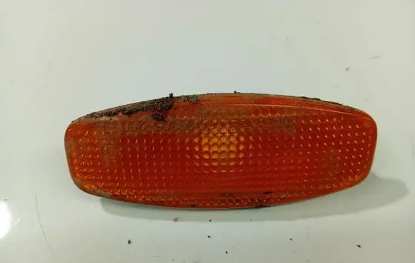 Hyundai Santa Fe Front fender indicator light 