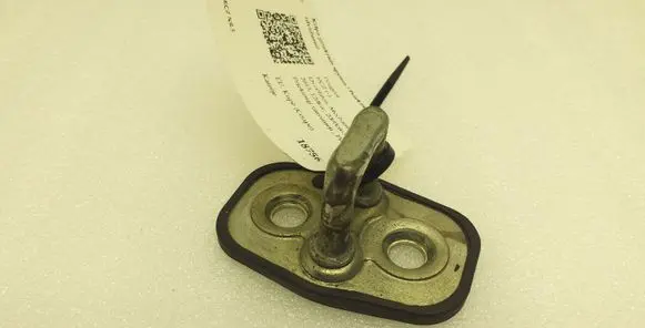 Peugeot RCZ Front door lock loop/hook striker 9655466480