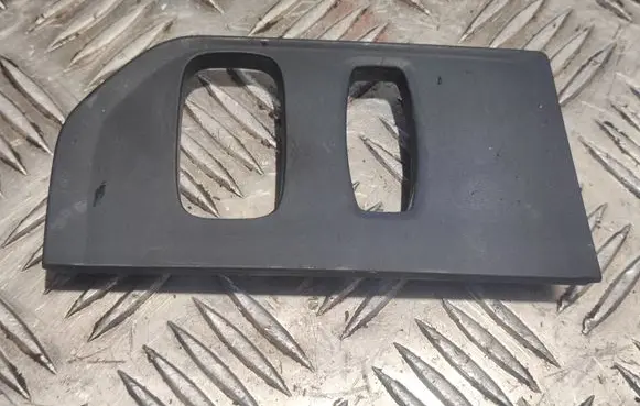 Volvo XC60 Dashboard glove box trim 31300174