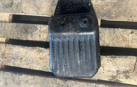 Renault Mascott Oil sump 2Q11