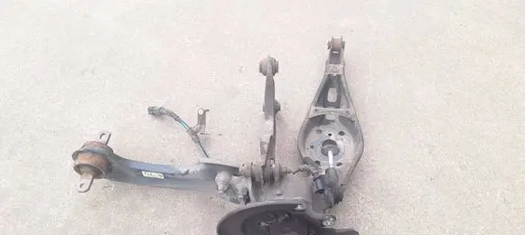 Honda Civic X Rear wheel hub spindle/knuckle 