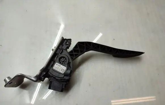 Land Rover Range Rover Sport L320 Accelerator throttle pedal AH229F836BA