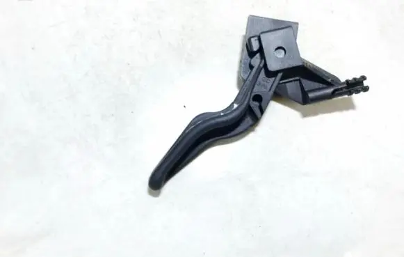 Opel Astra H Engine bonnet (hood) release handle 218186591