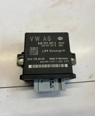 Audi TT TTS Mk2 Light module LCM 8X0907357C
