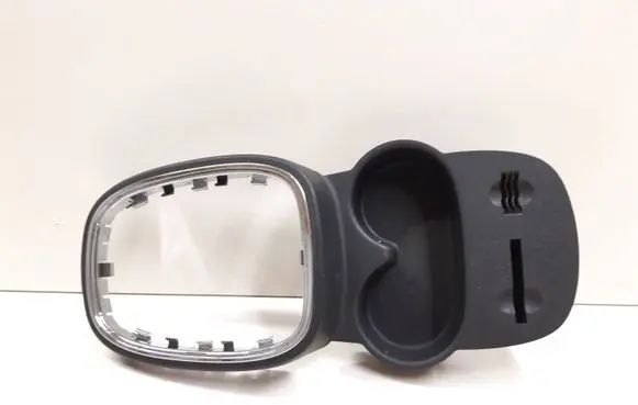 Cup holder front