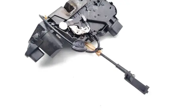 Volvo XC60 Front door lock 30799306