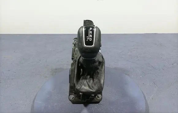 Volvo XC90 Gear shift rod 31437466