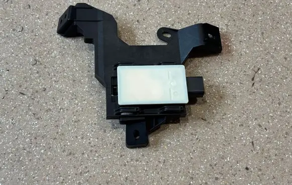 Hyundai Ioniq 5 Blind spot module 99150GI100