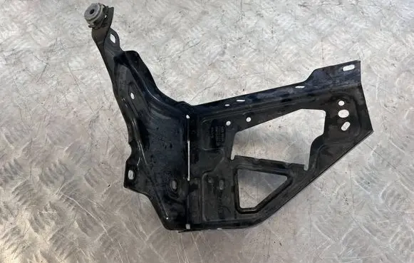 BMW X1 F48 F49 Headlight/headlamp mounting bracket 7342501