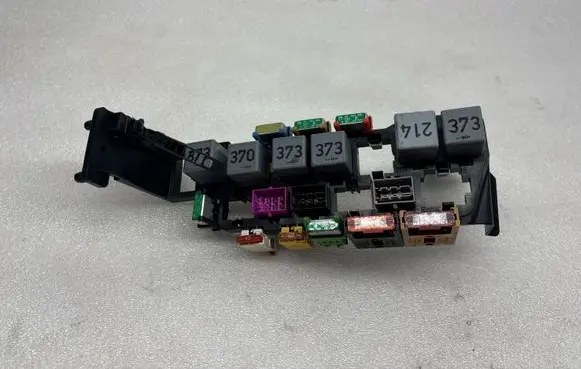 Audi A6 Allroad C6 Fuse box set 8D1937545