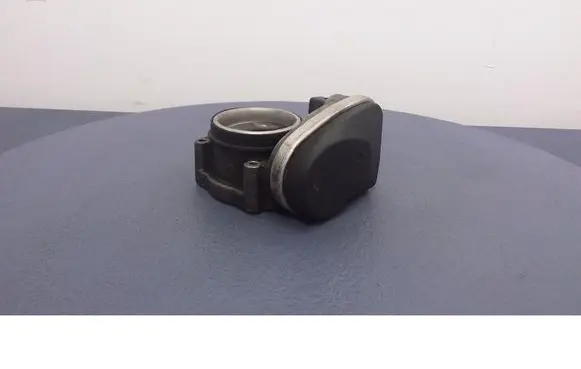 BMW X3 E83 Throttle body valve 13541439224