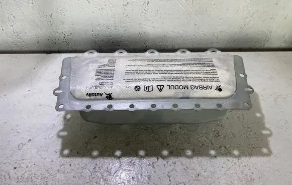 BMW 5 F10 F11 Passenger airbag 39923039901 611012001A 10B0771A0946