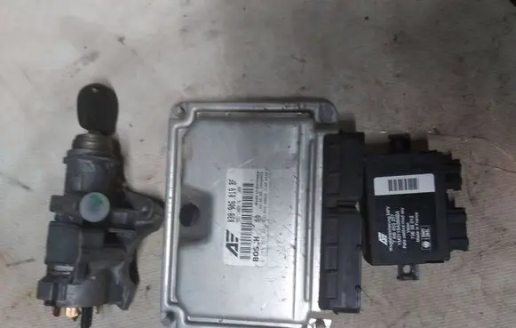 Volkswagen Sharan Engine control unit/module 038906019BF 0281010221 28SA4559