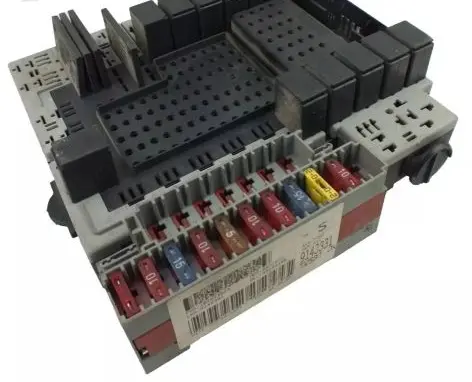 Volvo S60 Fuse box set 9441582