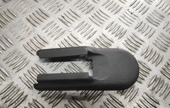 Honda Civic Front driver seat rail trim 81106