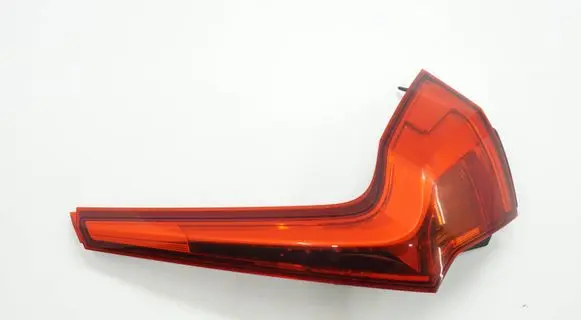 Volvo S90, V90 Rear/tail lights
