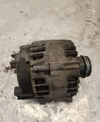 Skoda Superb B5 (3U) Generator/alternator 03L903023F 112021033 2607703A