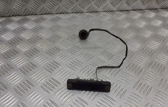 KIA Ceed Tailgate/boot open switch button 