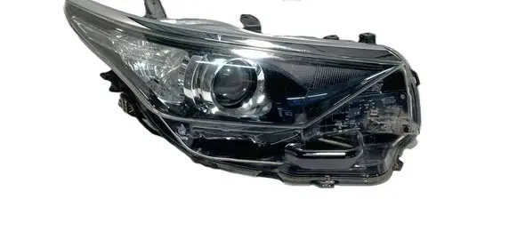Toyota Auris E180 Headlight/headlamp 8111002K30 32346