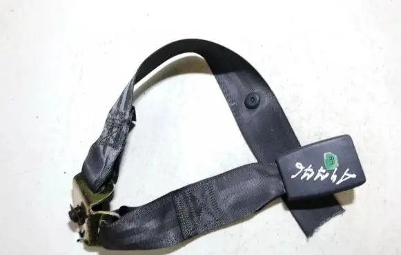 Hyundai Elantra Rear seatbelt buckle