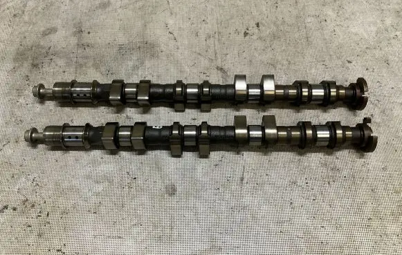 Opel Mokka Camshaft 55353288