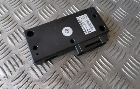 Mercedes-Benz S W220 Phone control unit/module A2038209926