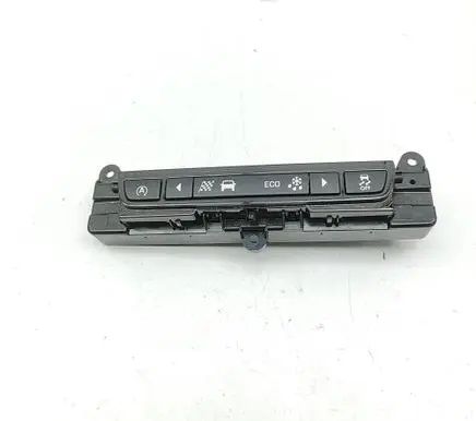 Jaguar XE A set of switches GX7314B790AL