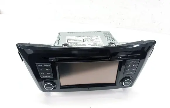 Nissan Rogue Radio/CD/DVD/GPS head unit 7515750068